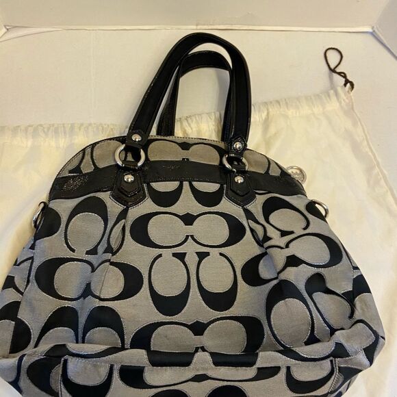 Coach signature poppy bag black gray 15”x13” - Picture 6 of 6